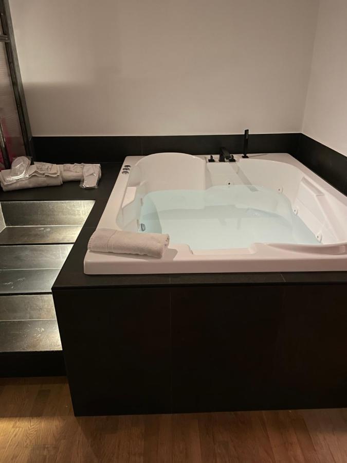 Royalroom2.0-relaxing & Luxury Apartment Lido di Ostia